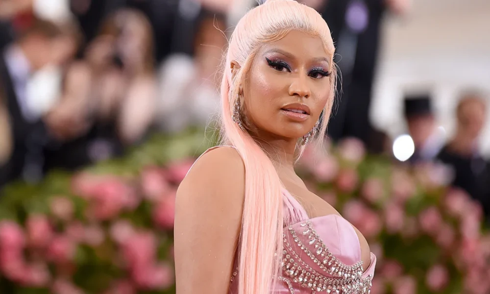Η αμερικανίδα ράπερ Nicki Minaj συνελήφθη στην Ολλανδία για ναρκωτικά και ειρωνεύεται τις αρχές - Δείτε το βίντεο